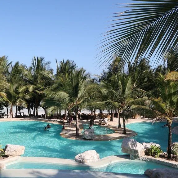 Swahili Beach Resort (Diani Beach) - zdjęcie 4