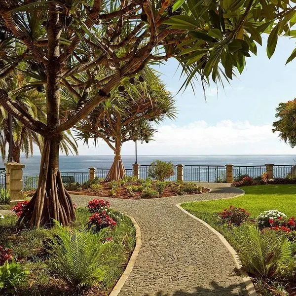 The Cliff Bay - zdjęcie 4