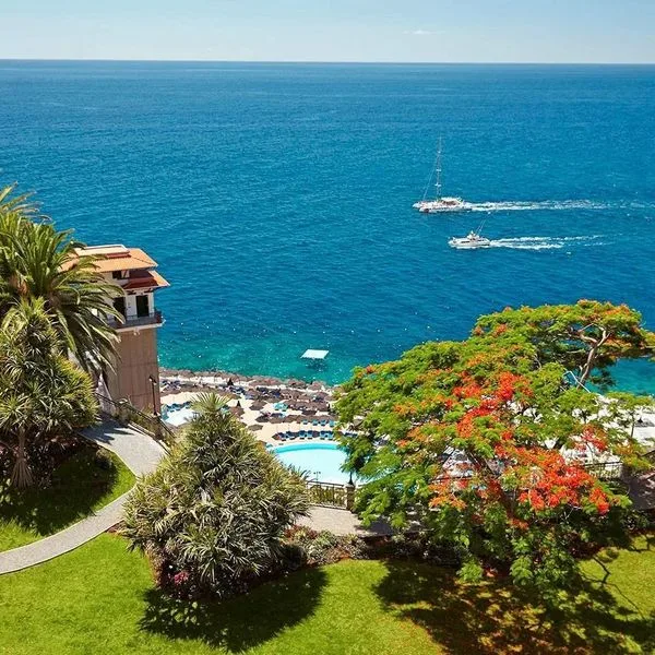 The Cliff Bay - zdjęcie 2