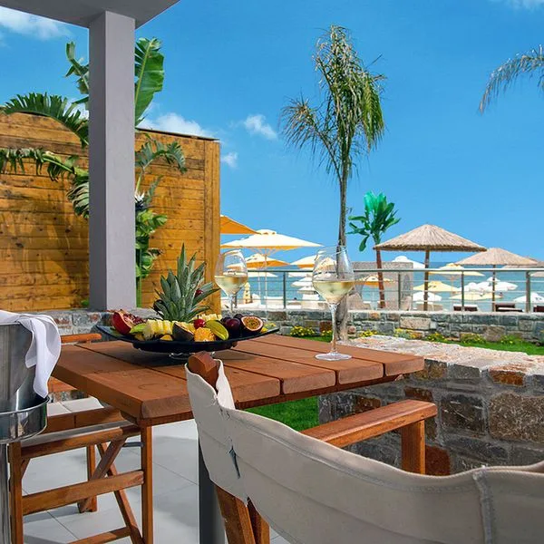 Kahlua Sea View Suites - zdjęcie 2