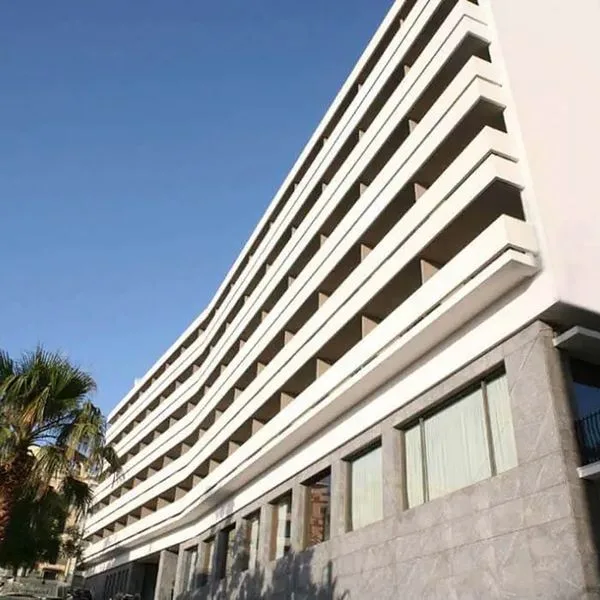 Aquila Atlantis - zdjęcie 2