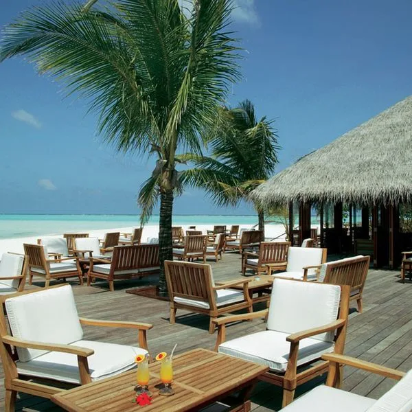 Meeru Island Resort - zdjęcie 2