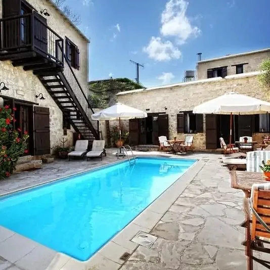 Leonidas Village Houses - zdjęcie 3