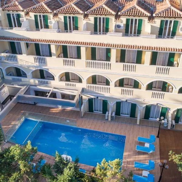 Denise Beach - zdjęcie 2