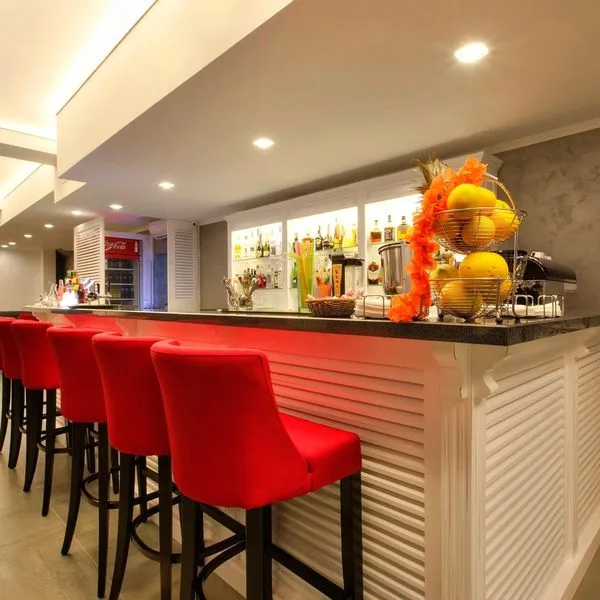 White Rock Castle - zdjęcie 4