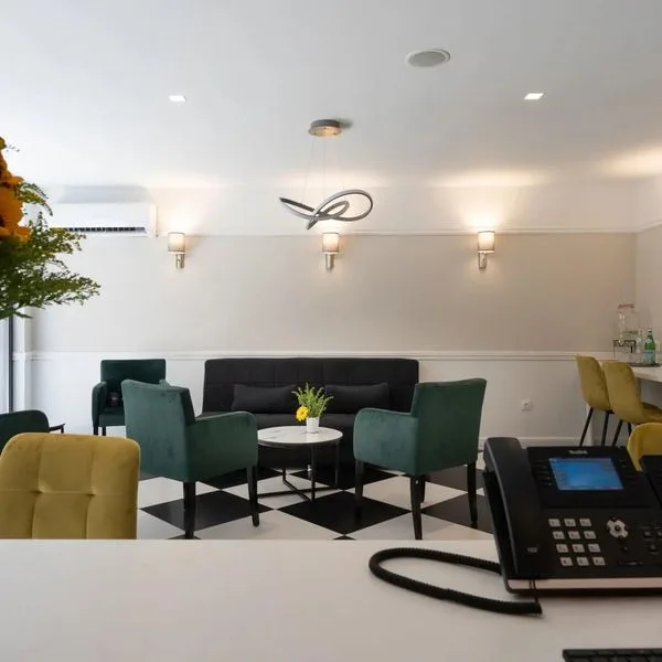 Pure by Athens Prime - zdjęcie 3