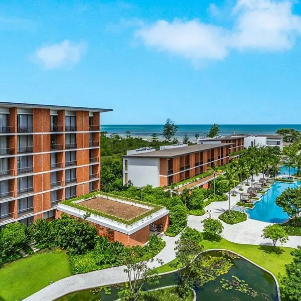 Pullman Khao Lak Resort