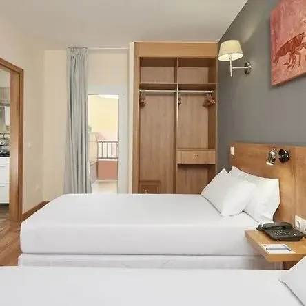 Nura Santa Ponsa Pins - zdjęcie 3