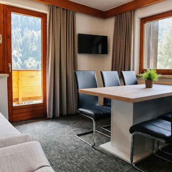 Tia Apart - zdjęcie 4