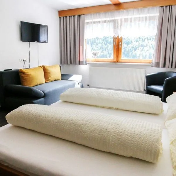 Tia Apart - zdjęcie 2