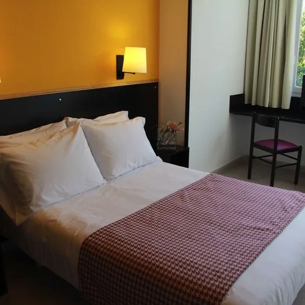 HTop Bcn City - zdjęcie 5