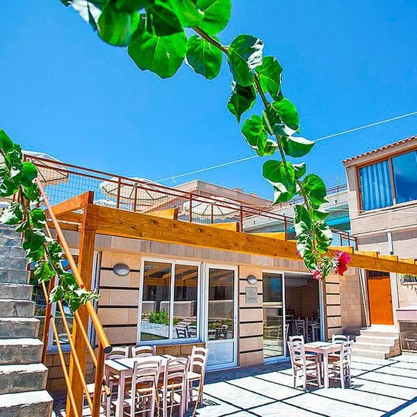 Ledras Beach - zdjęcie 3