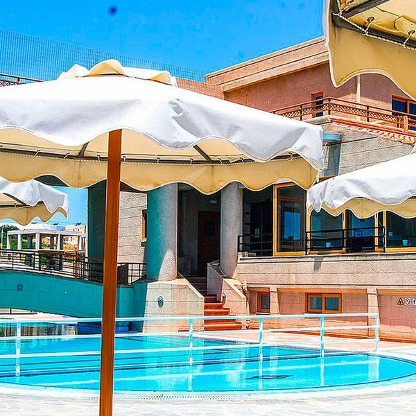 Ledras Beach - zdjęcie 2