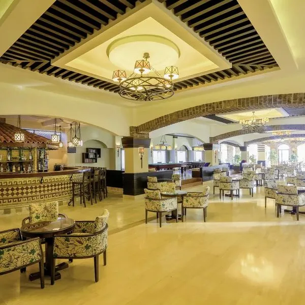 Thalia Unique (Side) - zdjęcie 5