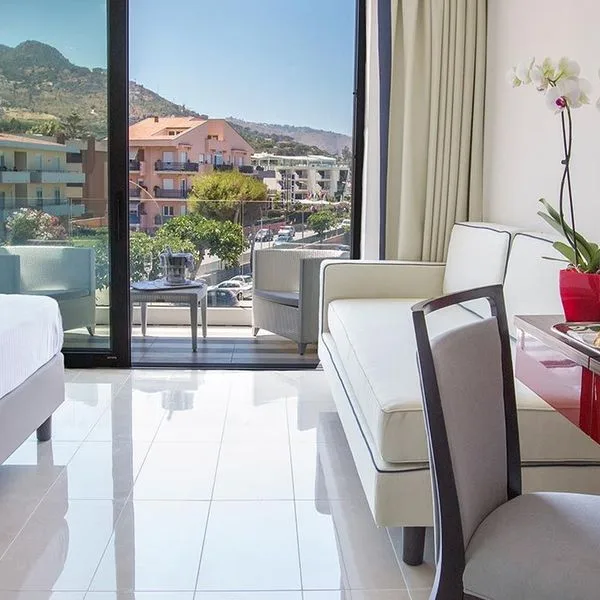 Victoria Palace (Cefalu) - zdjęcie 2