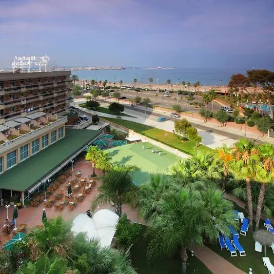 Palas Pineda - zdjęcie 2