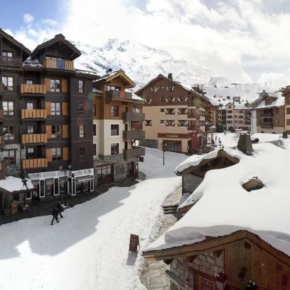 Le Village - zdjęcie 2