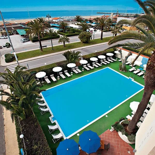 Grand (Forte dei Marmi) - zdjęcie 2