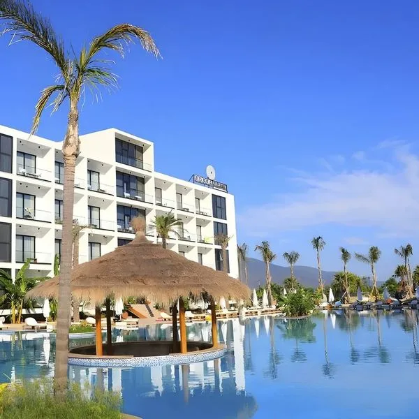 Oricon Coast Luxury Resort - zdjęcie 2