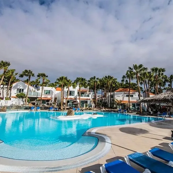 Bahia Calma Beach - zdjęcie 3