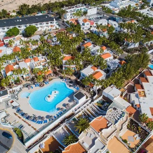 Bahia Calma Beach - zdjęcie 5