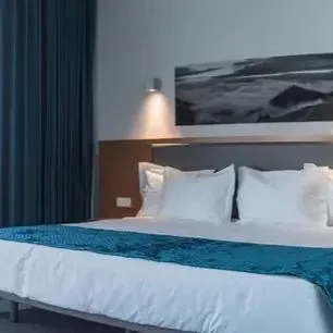 Whales Bay - zdjęcie 3