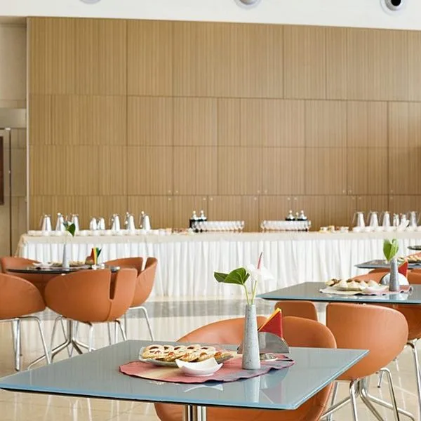 T Hotel - zdjęcie 2