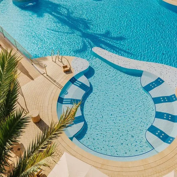 Four Seasons (Limassol) - zdjęcie 2