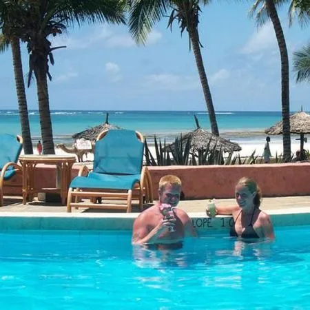 Pinewood Beach Resort & SPA - zdjęcie 3