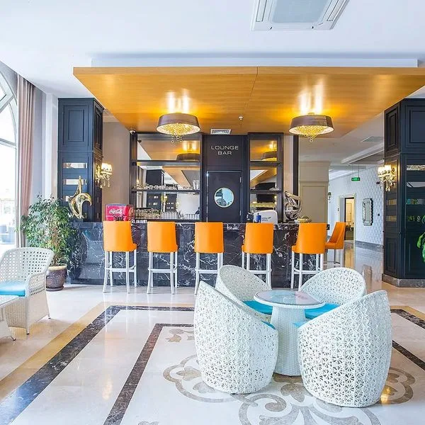 Jadore Deluxe - zdjęcie 3