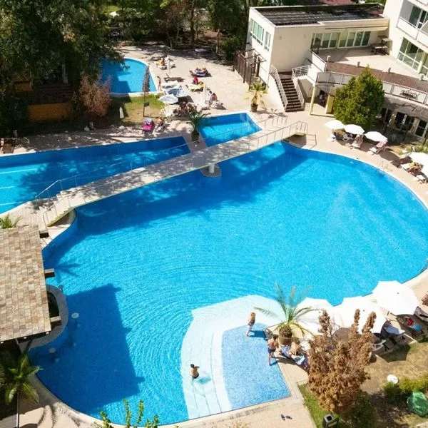 Grand Nirvana (ex. Grand Hotel Oasis) - zdjęcie 2