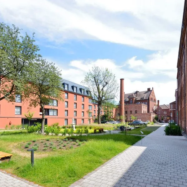 Arche Dwór Uphagena - zdjęcie 3