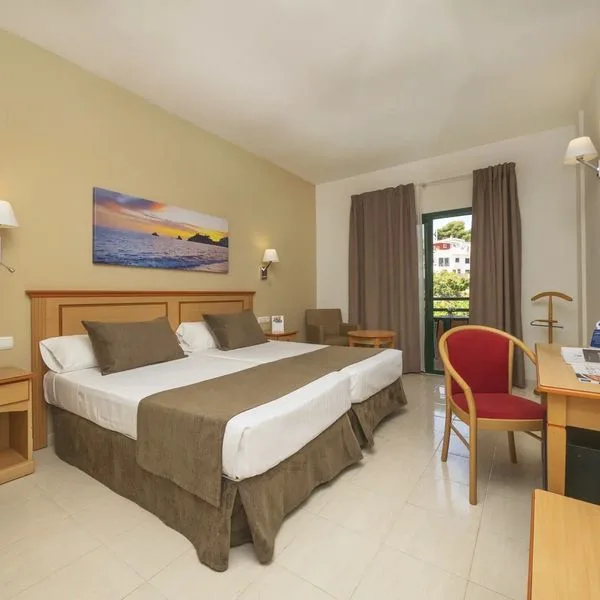 Victoria Playa - zdjęcie 5