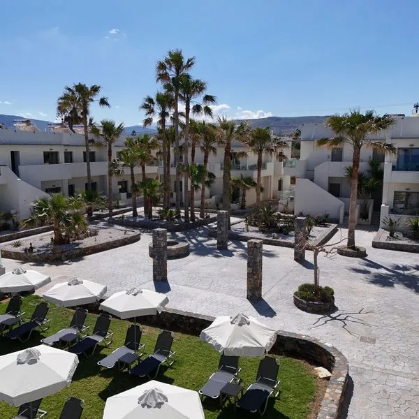 Saint George Gournes Bay - zdjęcie 2