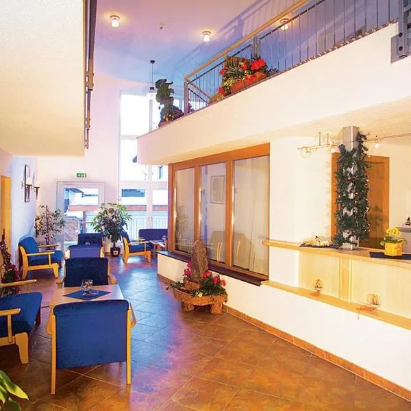 Falkner - zdjęcie 3