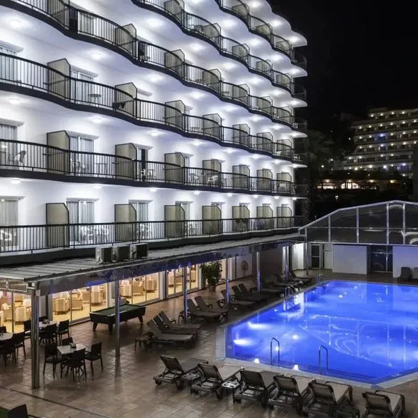 Helios (Lloret de Mar) - zdjęcie 3