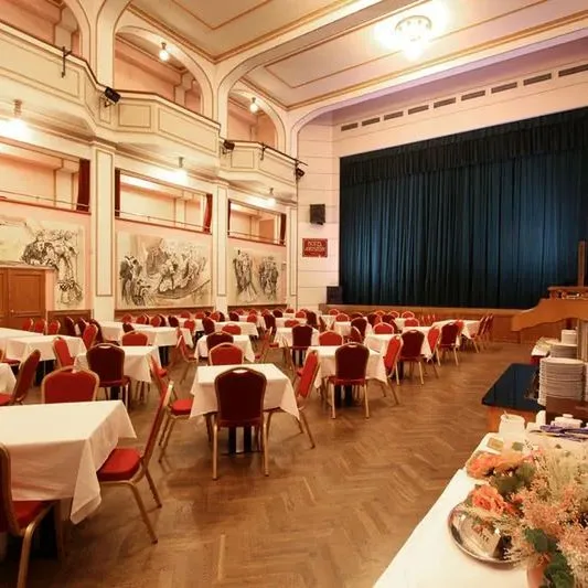 Ariston (Praga) - zdjęcie 4