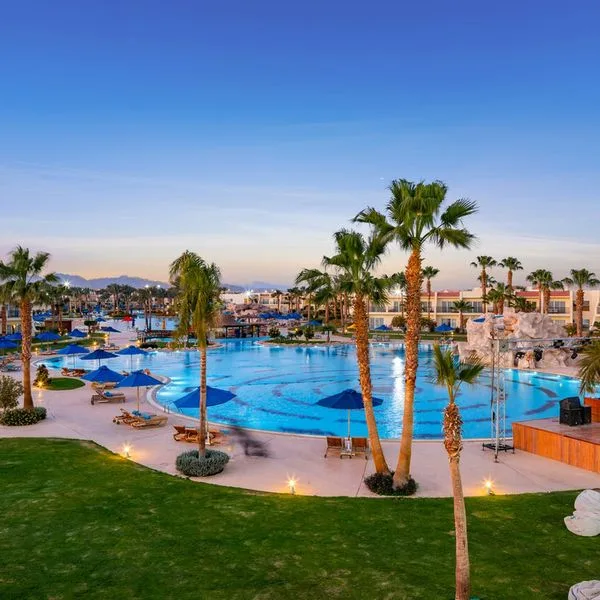 Doubletree by Hilton Sharks Bay - zdjęcie 2