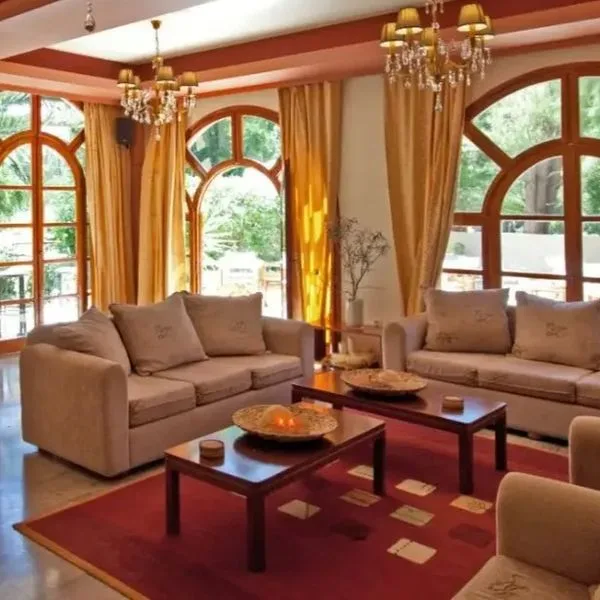 Milton (Corfu) - zdjęcie 3