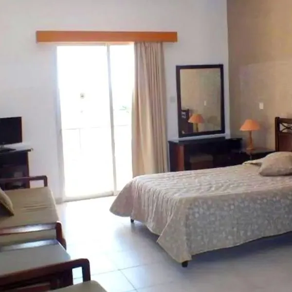 Petsas Apartments (Coral Bay) - zdjęcie 2