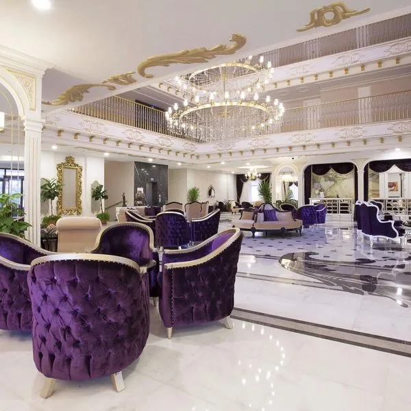 Orange Palace - zdjęcie 5