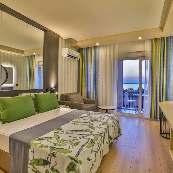 Eos Beach Resort - zdjęcie 2