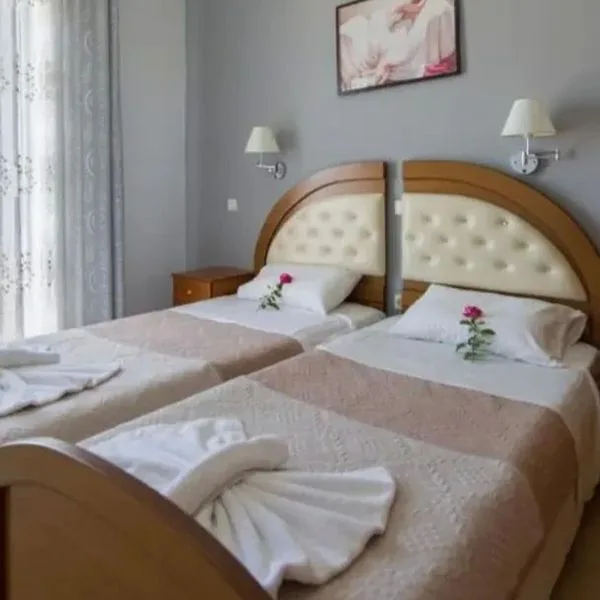 Makis Studios and Apartments - zdjęcie 2