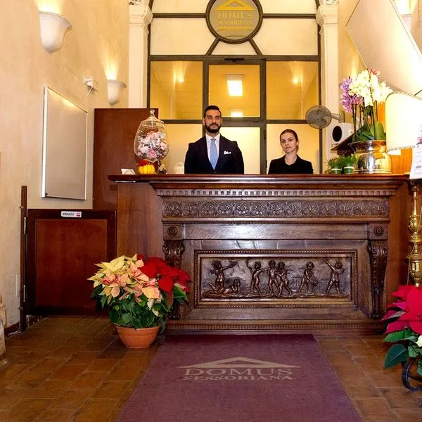 Domus Sessoriana - zdjęcie 2