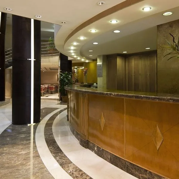 Sana Reno - zdjęcie 2