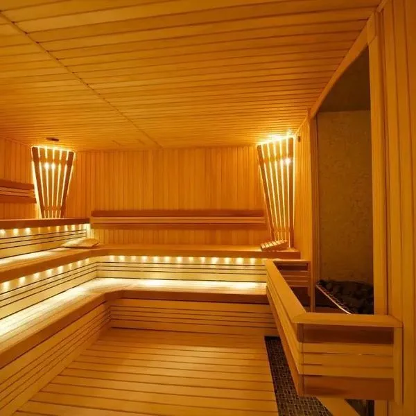 Royal Tulip - zdjęcie 4