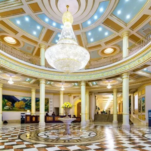 Royal Tulip - zdjęcie 3