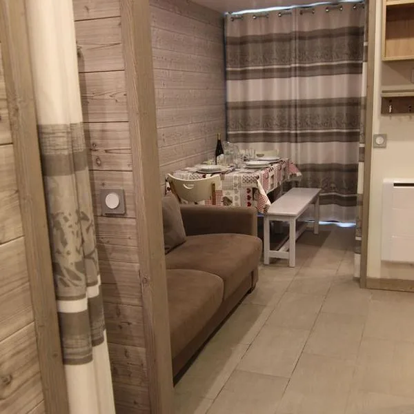 Ap. "Les Cimes de Caron" - zdjęcie 5