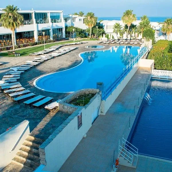 Theo Sunset Bay Holiday Village (Pafos) - zdjęcie 3