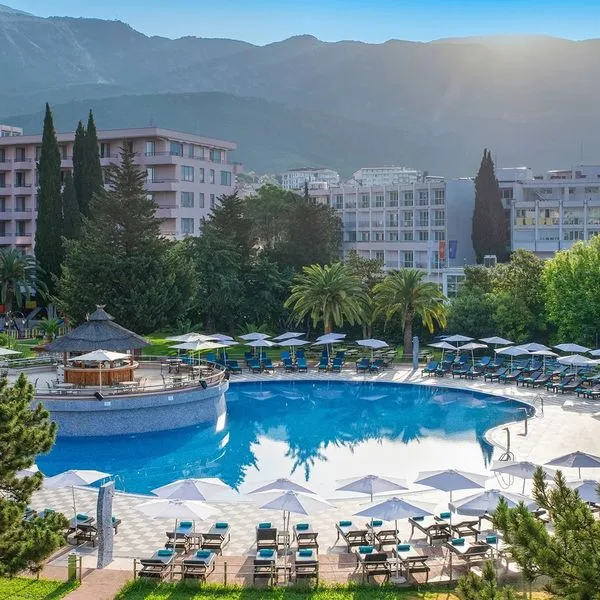 Iberostar Waves Bellevue - zdjęcie 2